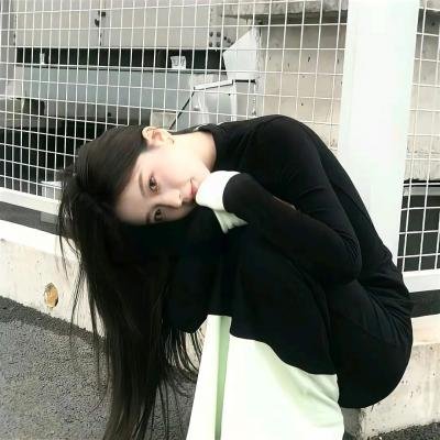 女伶们